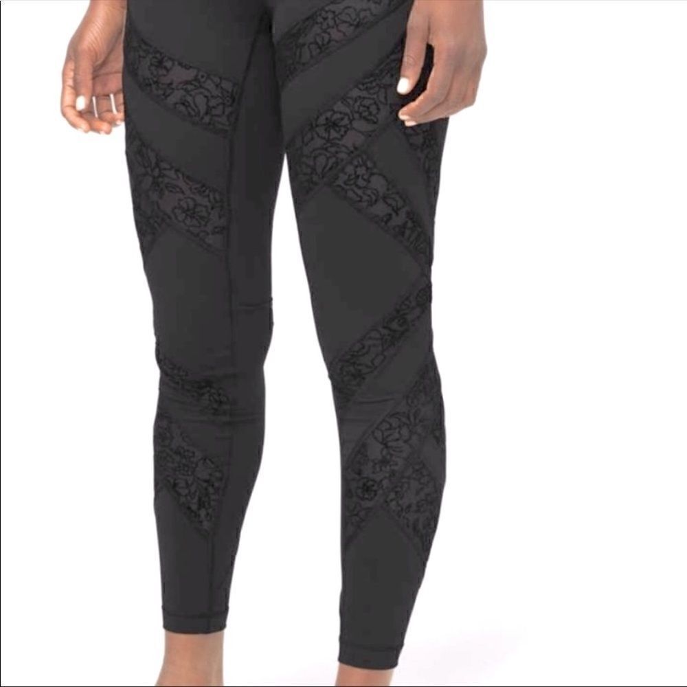 RARE Lululemon wunder under HR tight flocked mesh floral scatter LW5CA4S